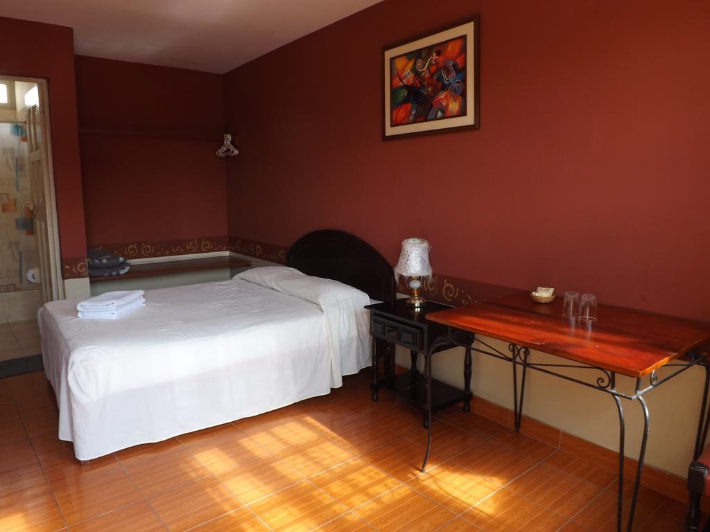 Hotel Colonial 特鲁希略 外观 照片