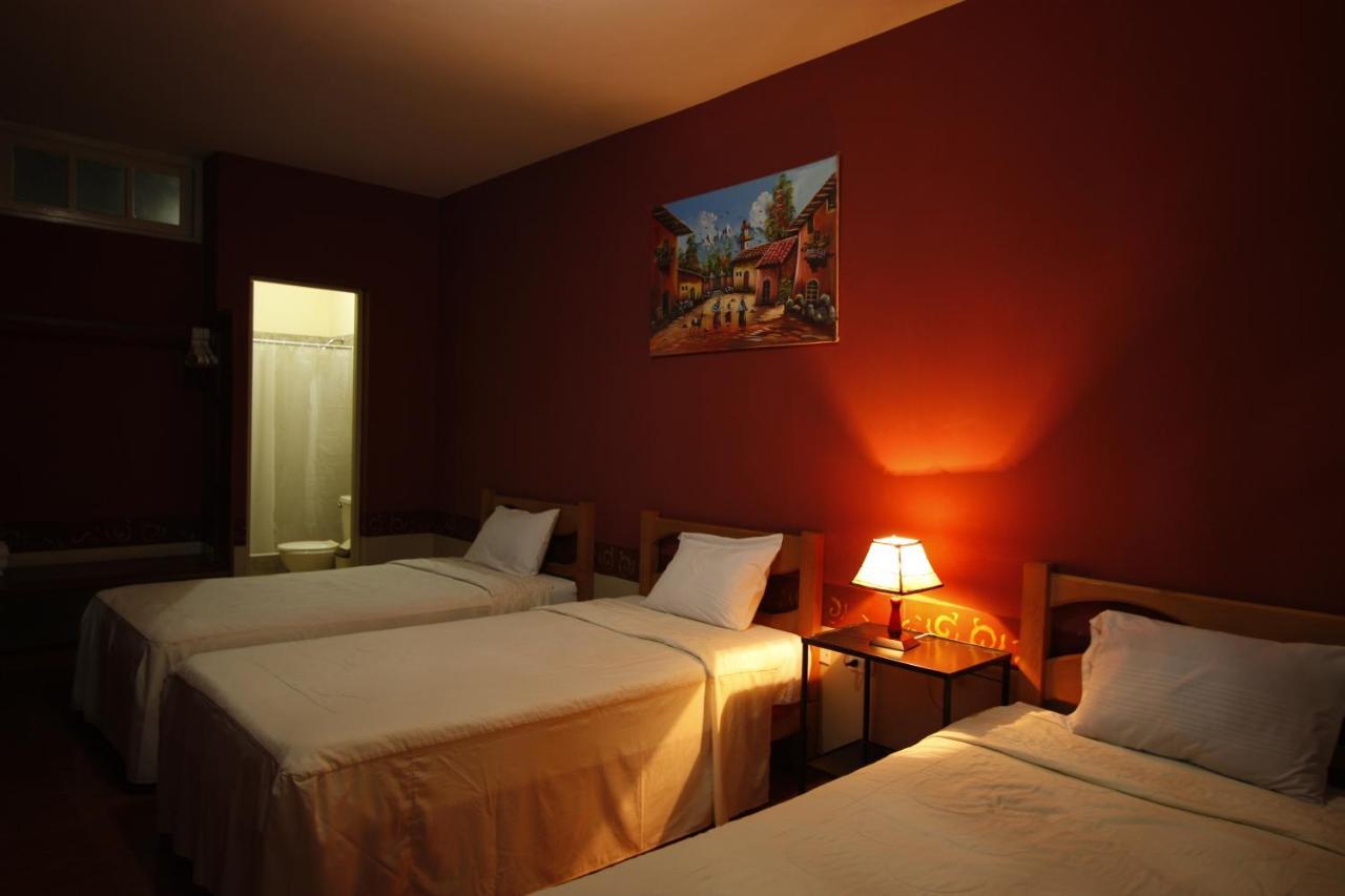Hotel Colonial 特鲁希略 外观 照片