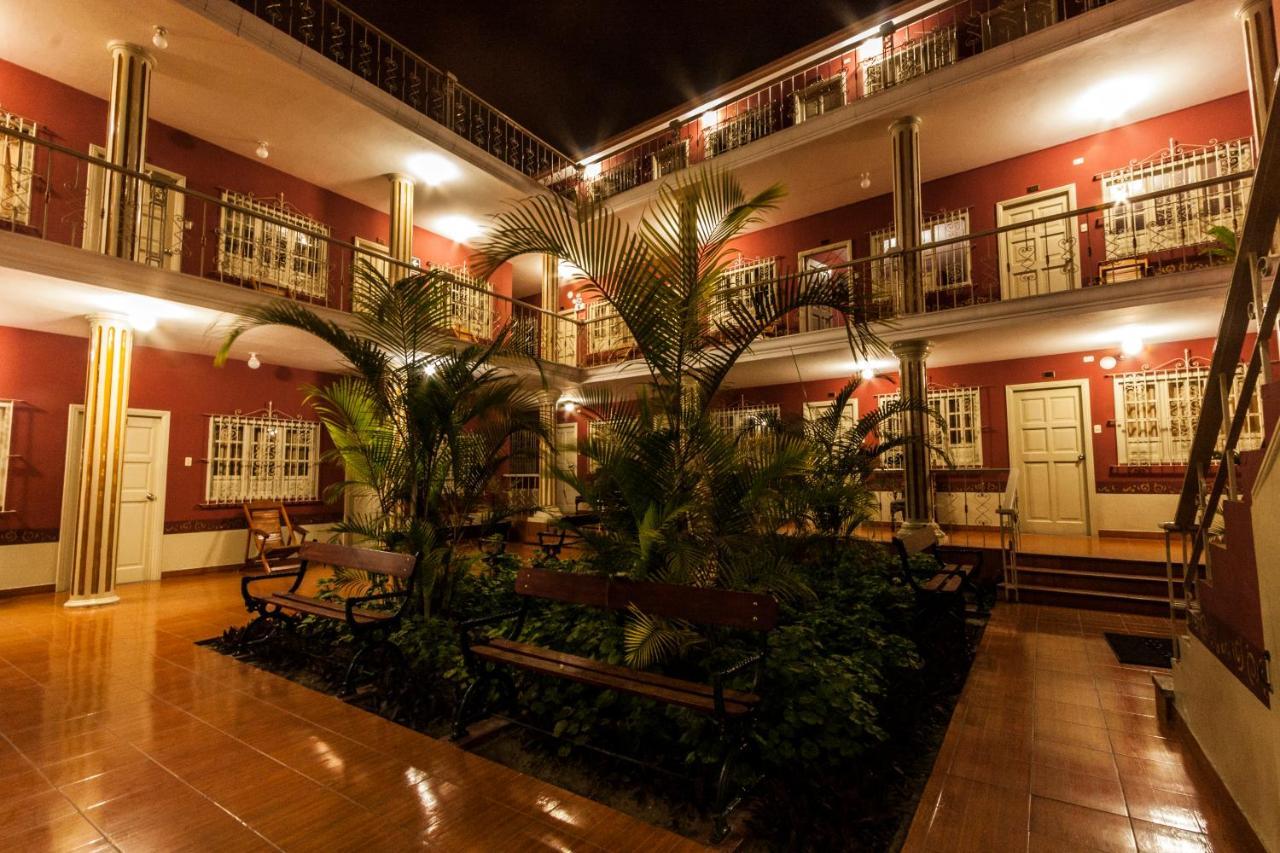 Hotel Colonial 特鲁希略 外观 照片