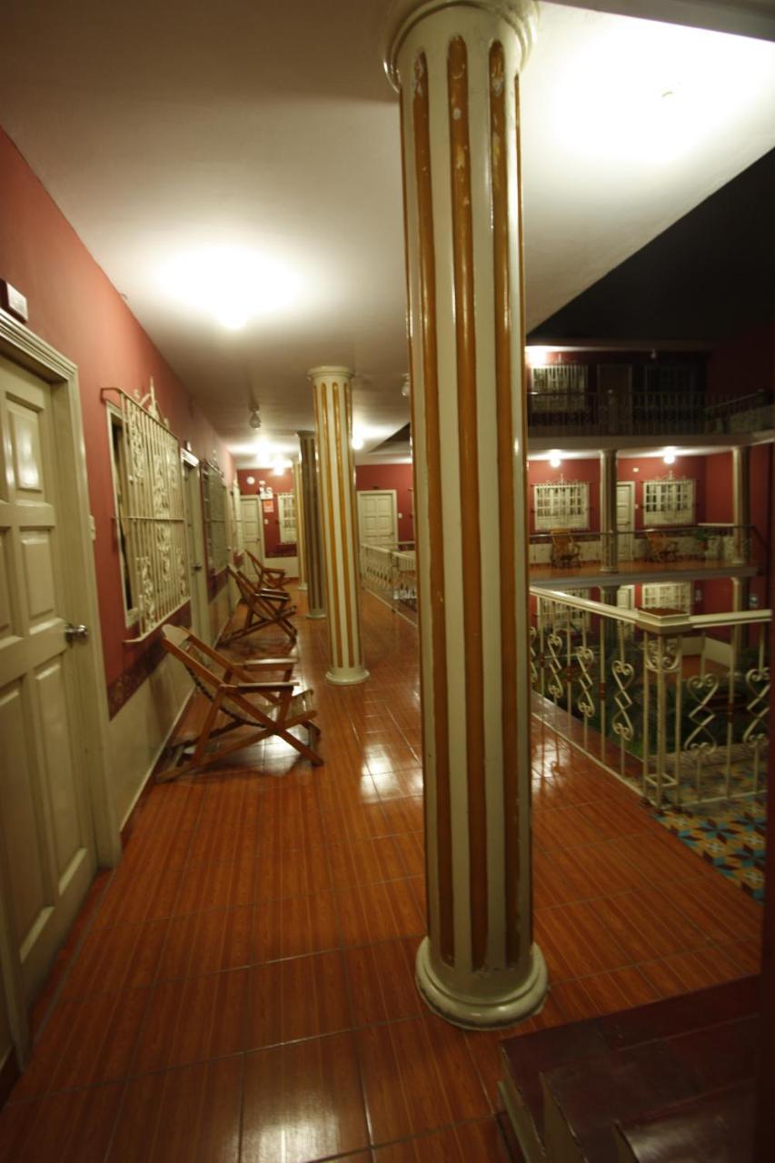 Hotel Colonial 特鲁希略 外观 照片