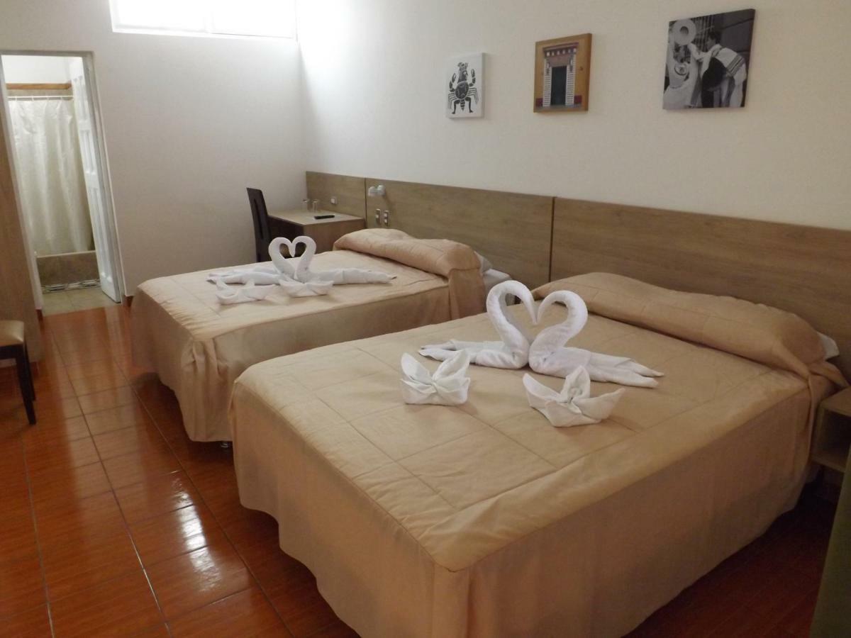 Hotel Colonial 特鲁希略 外观 照片